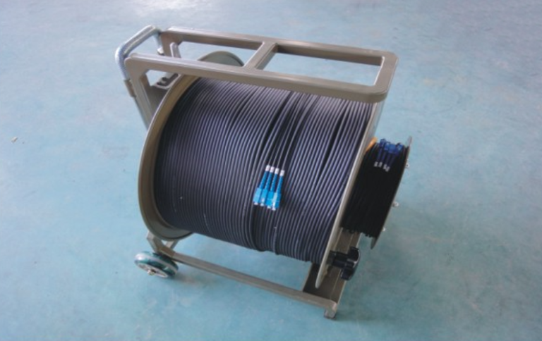 Cables troncales tácticos de fibra óptica: una solución vital tras los incendios forestales de Los Ángeles