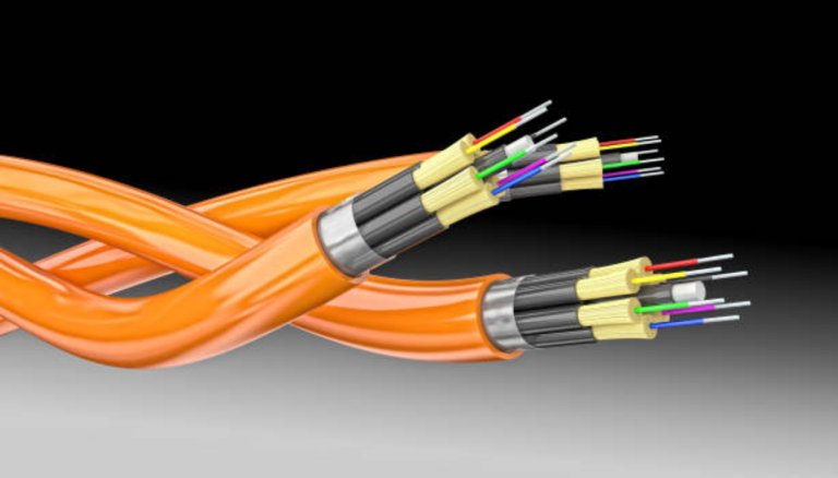 Cable de fibra óptica ADSS: Lo que debes saber
